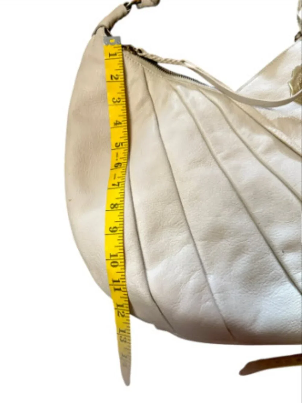 Vince Camuto Pebbled Leather Hobo Bag Ivory Gold Medallion Purse